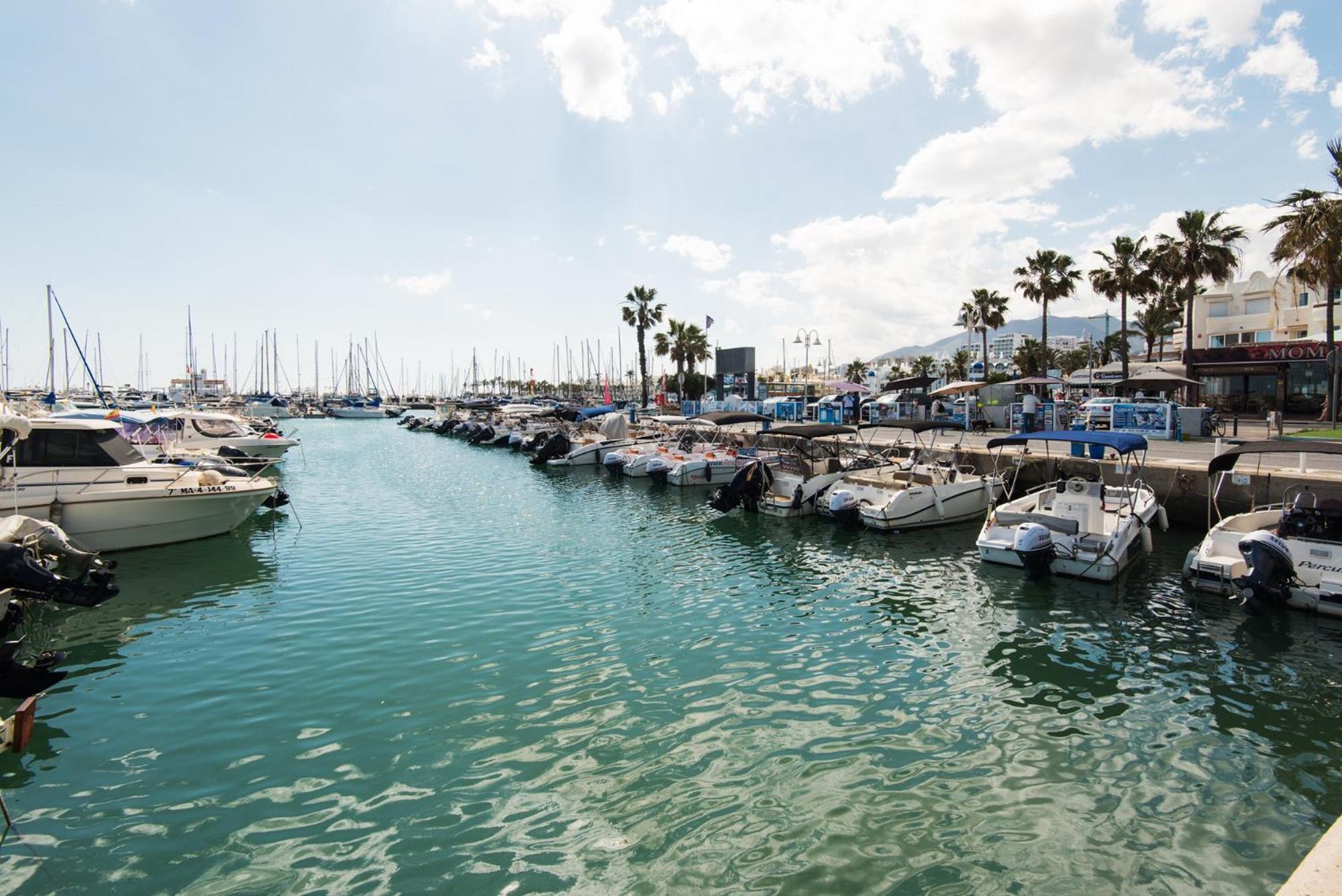 Apartmento En La Pequena Venecia, Puerto Marina Бенальмадена Екстер'єр фото