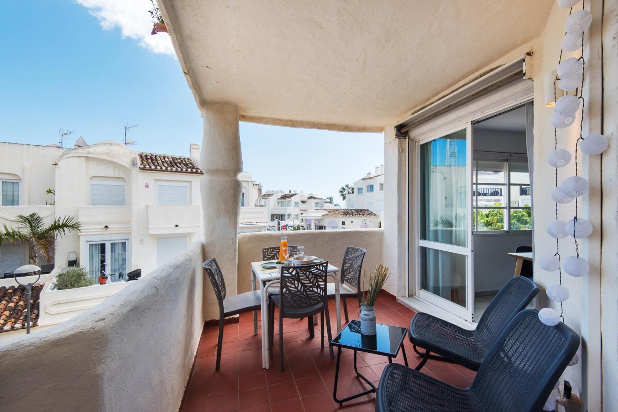 Apartmento En La Pequena Venecia, Puerto Marina Бенальмадена Екстер'єр фото